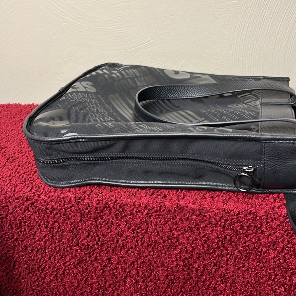 LULULEMON LAPTOP BAG - Picture 13 of 17
